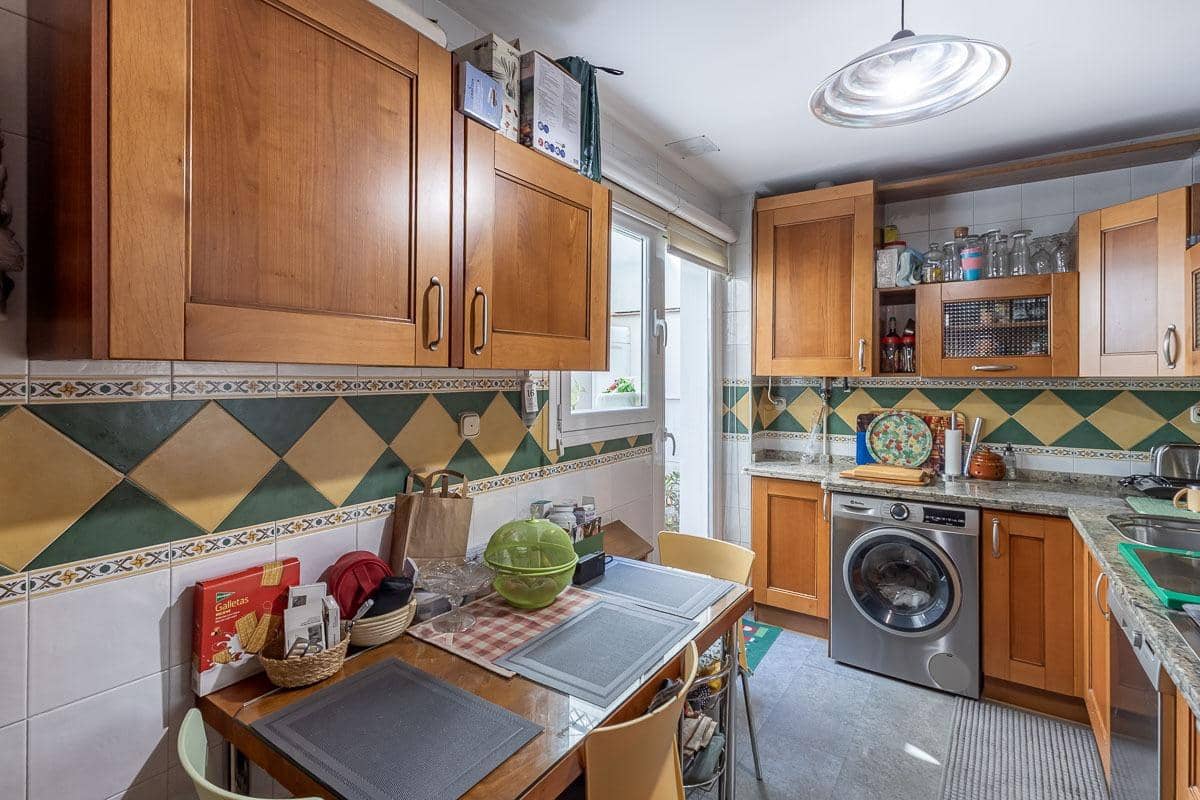 5 sovrum Radhus till salu i Granada stad med garage - 695 000 € (Ref: 9945944)