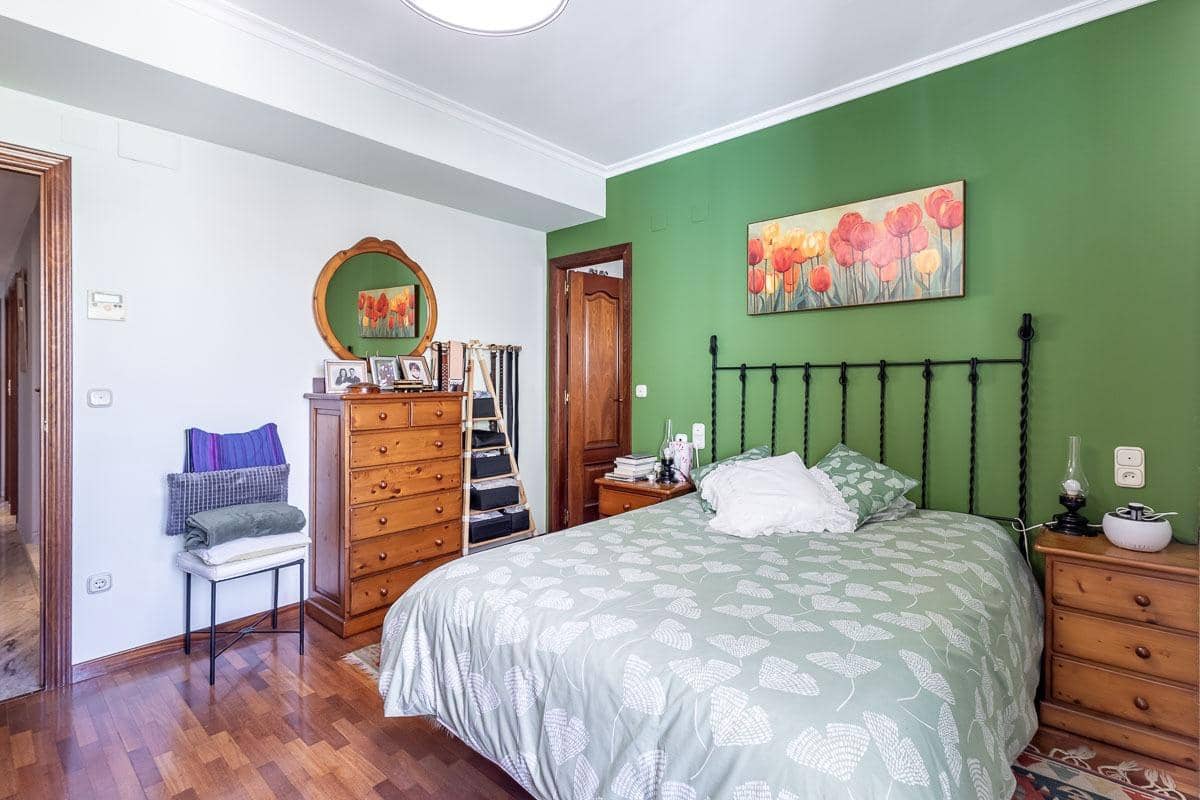 5 sovrum Radhus till salu i Granada stad med garage - 695 000 € (Ref: 9945944)
