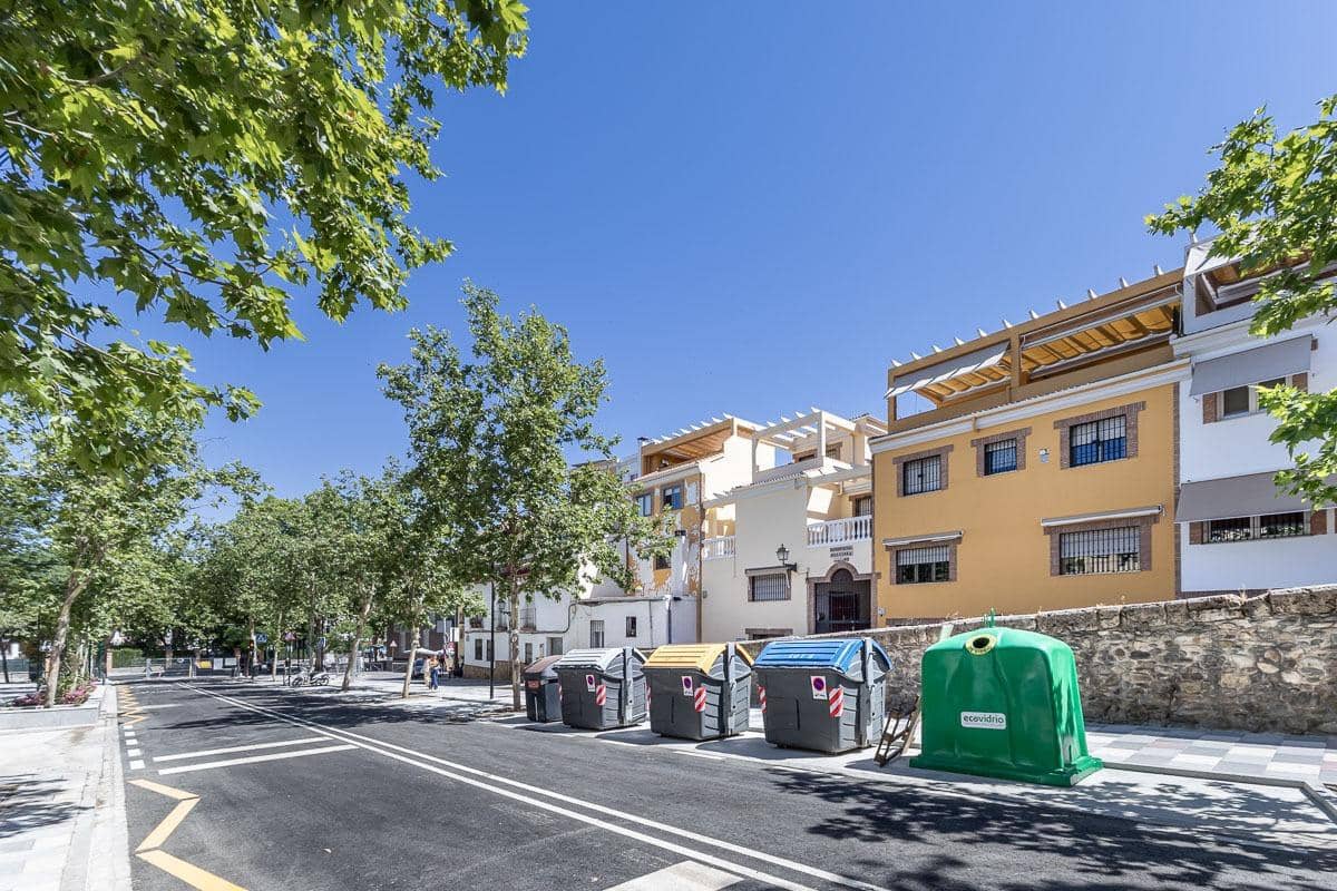 5 sovrum Radhus till salu i Granada stad med garage - 695 000 € (Ref: 9945944)