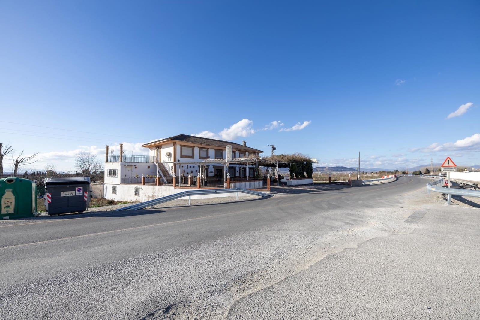 Negocio de 4 habitaciones en Granada ciudad en venta con garaje - 640.000 € (Ref: 9945945)