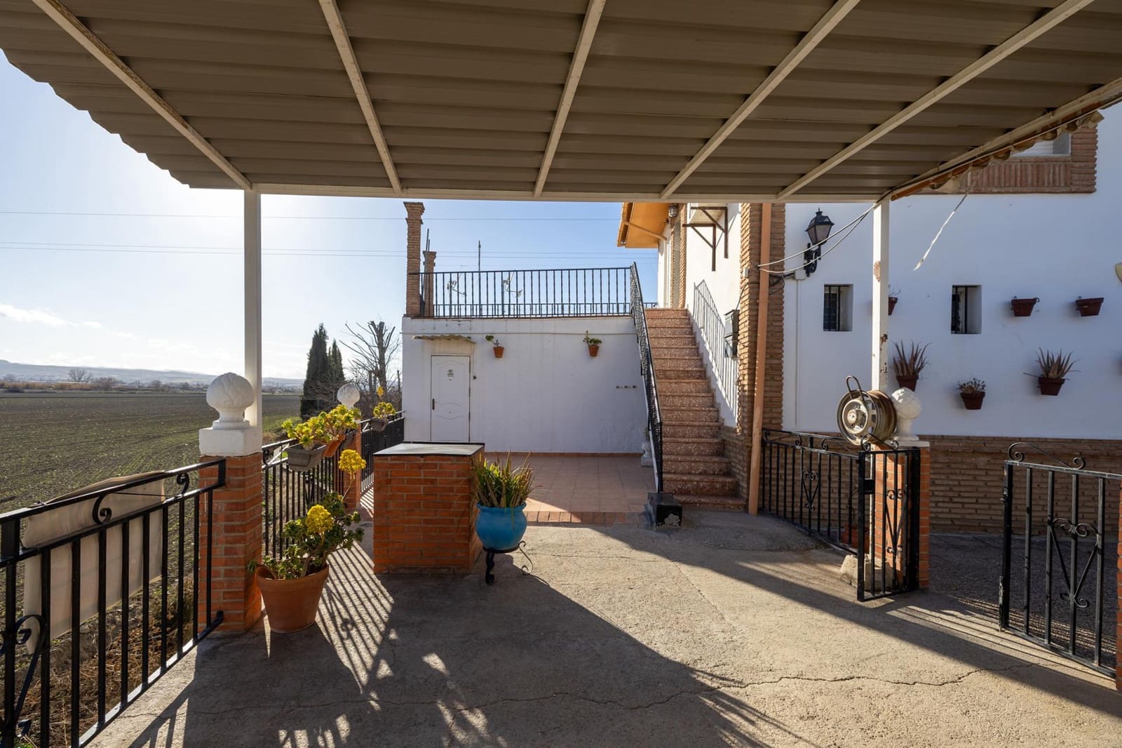 Negocio de 4 habitaciones en Granada ciudad en venta con garaje - 640.000 € (Ref: 9945945)