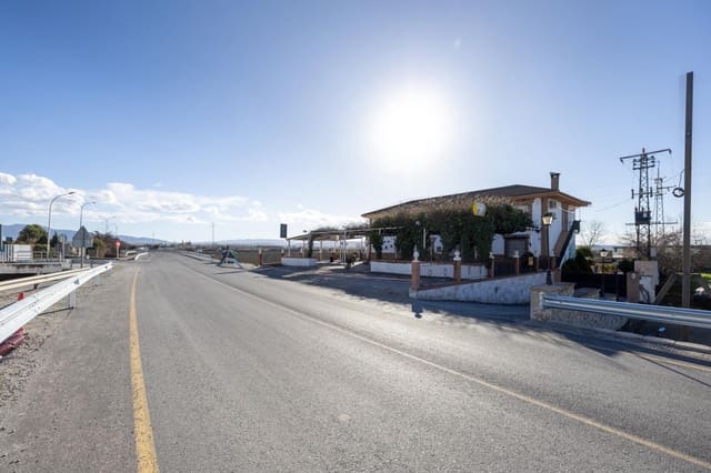 4 quarto Empresa para venda em Granada cidade com garagem - 640 000 € (Ref: 9945945)