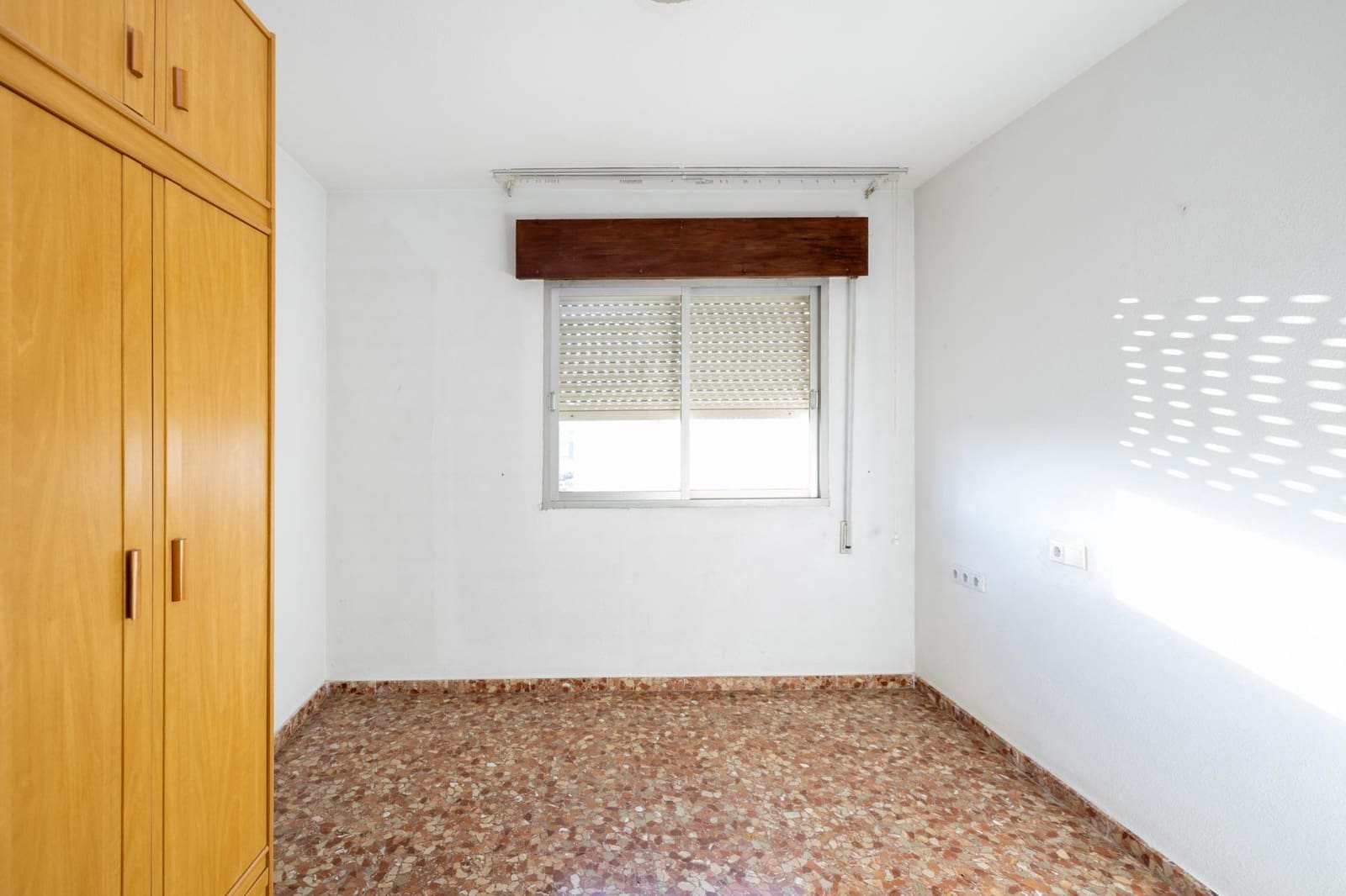 Negocio de 4 habitaciones en Granada ciudad en venta con garaje - 640.000 € (Ref: 9945945)