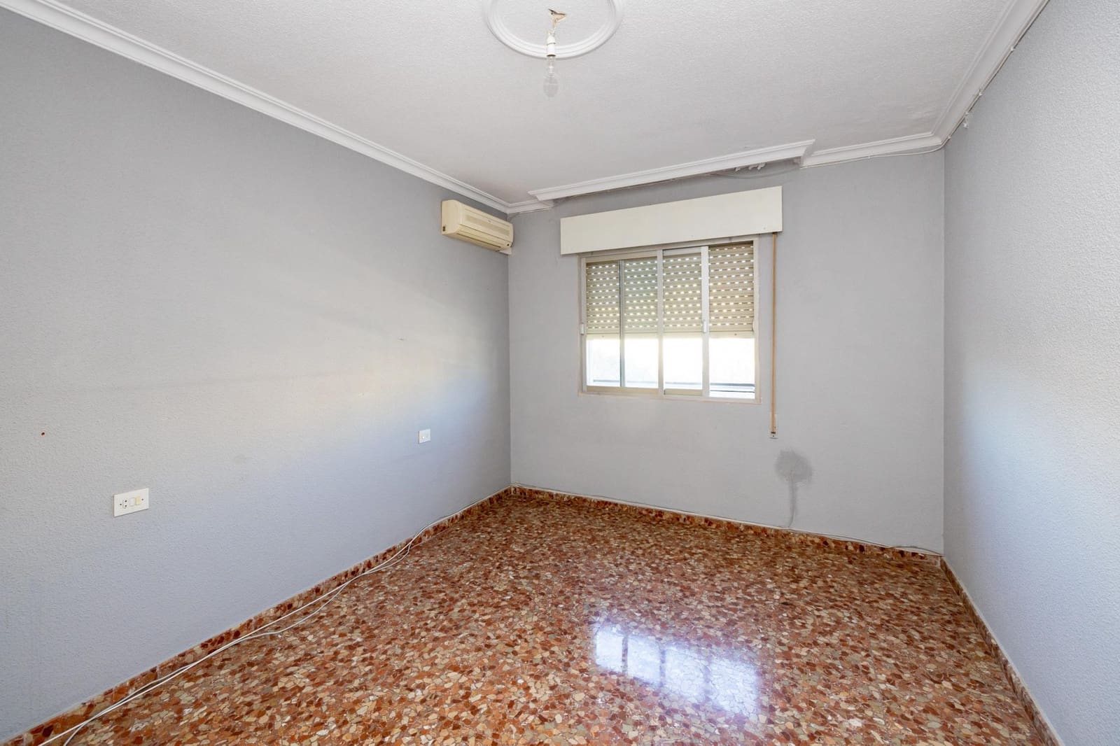 Negocio de 4 habitaciones en Granada ciudad en venta con garaje - 640.000 € (Ref: 9945945)