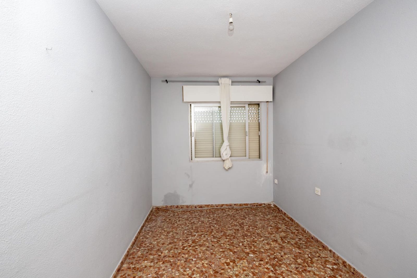 Negocio de 4 habitaciones en Granada ciudad en venta con garaje - 640.000 € (Ref: 9945945)