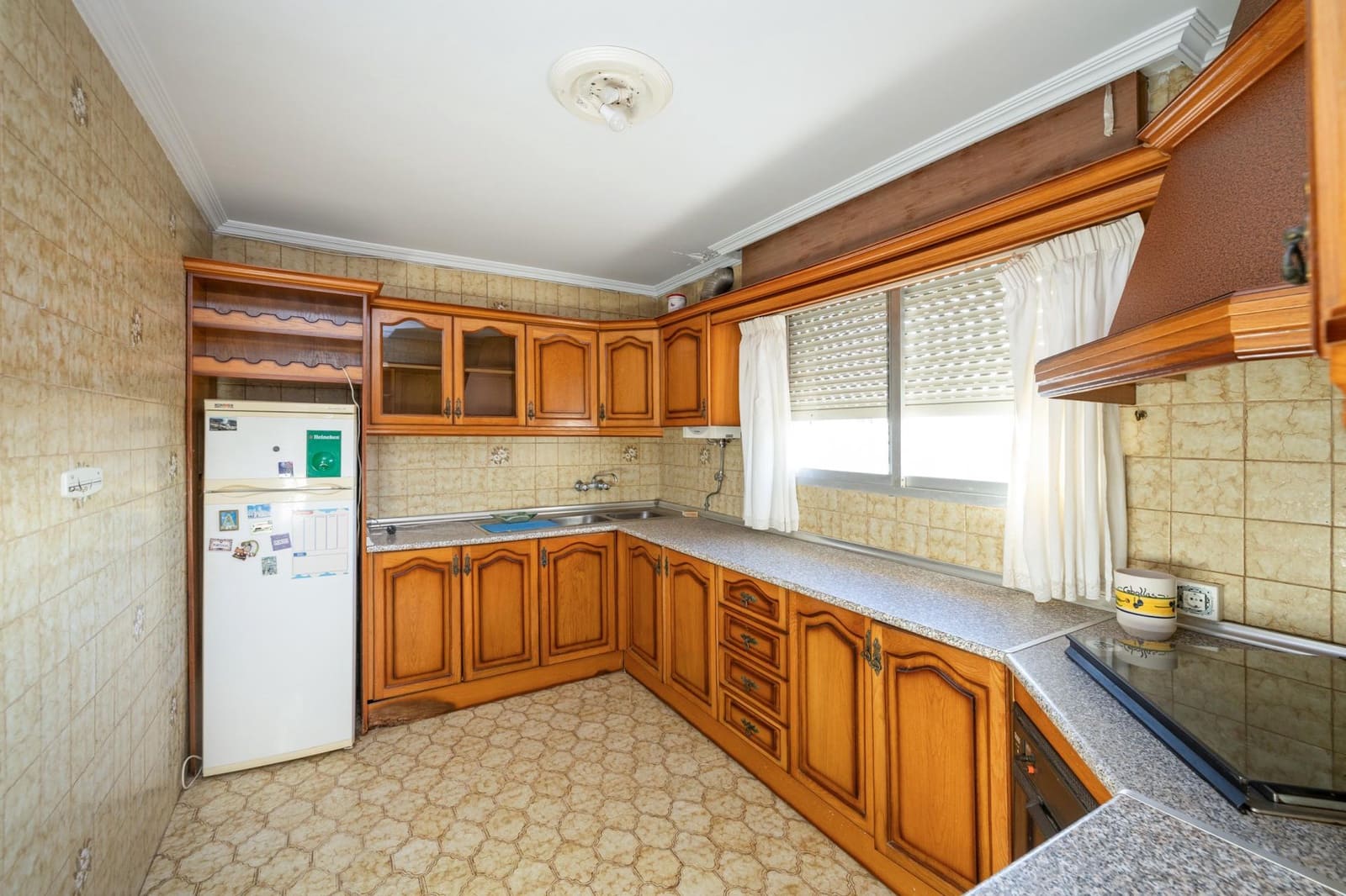 Negocio de 4 habitaciones en Granada ciudad en venta con garaje - 640.000 € (Ref: 9945945)