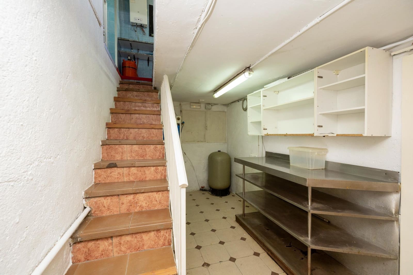 Negocio de 4 habitaciones en Granada ciudad en venta con garaje - 640.000 € (Ref: 9945945)