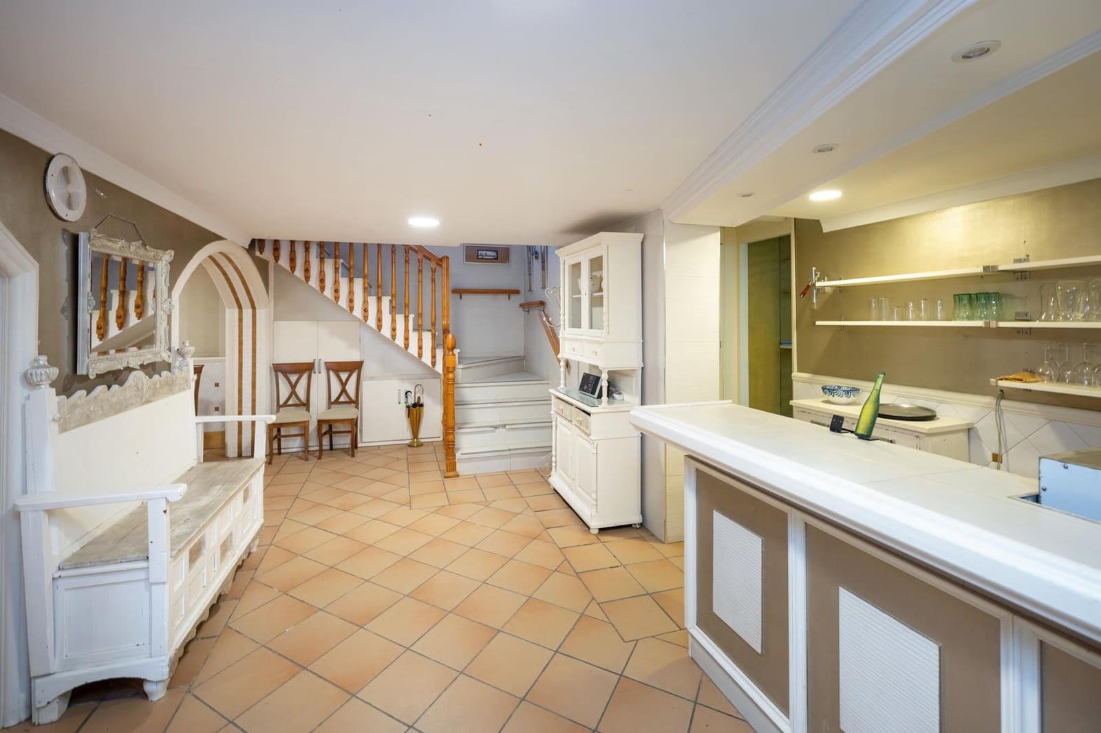 Negocio de 4 habitaciones en Granada ciudad en venta con garaje - 640.000 € (Ref: 9945945)