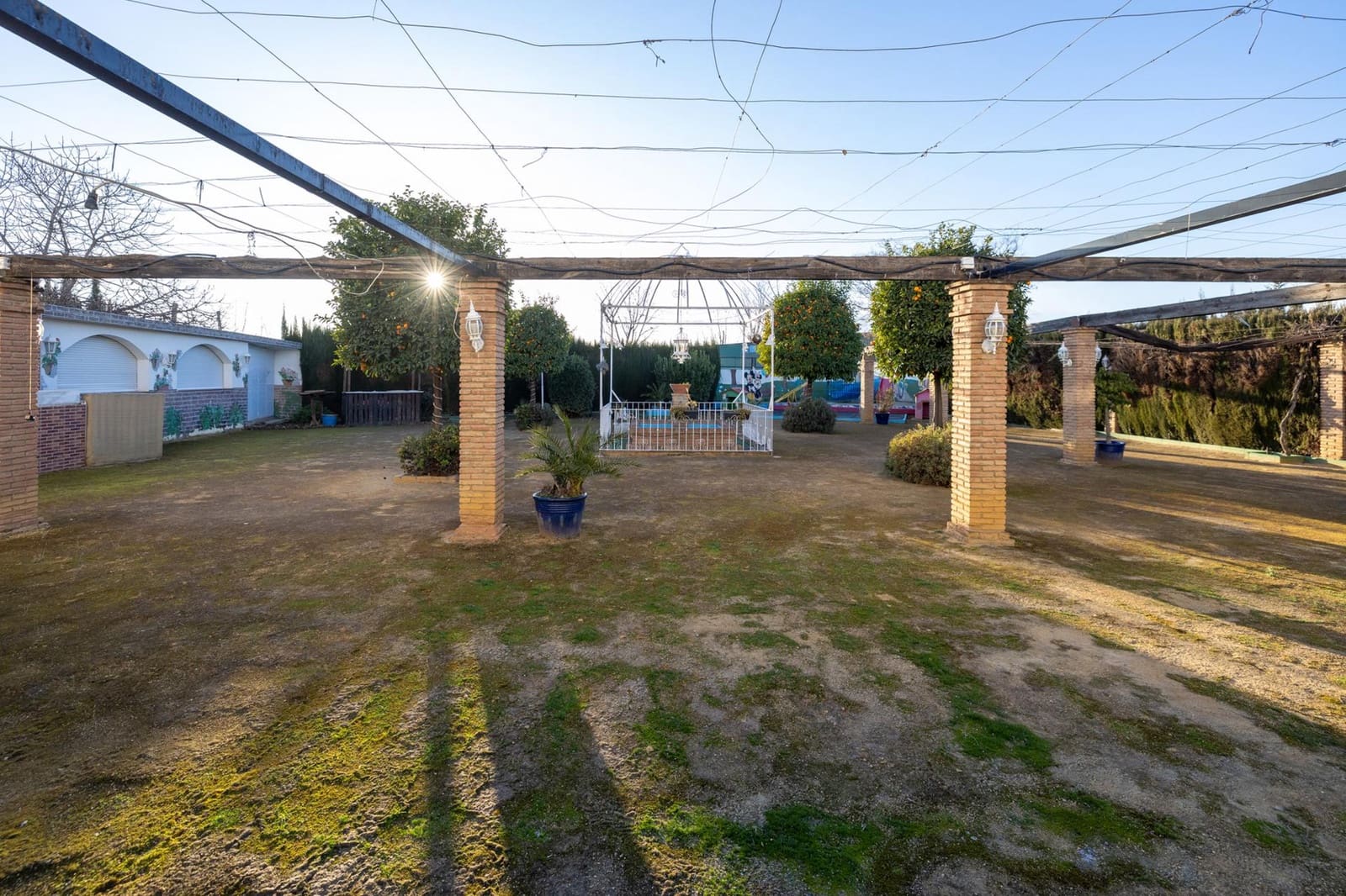 Negocio de 4 habitaciones en Granada ciudad en venta con garaje - 640.000 € (Ref: 9945945)