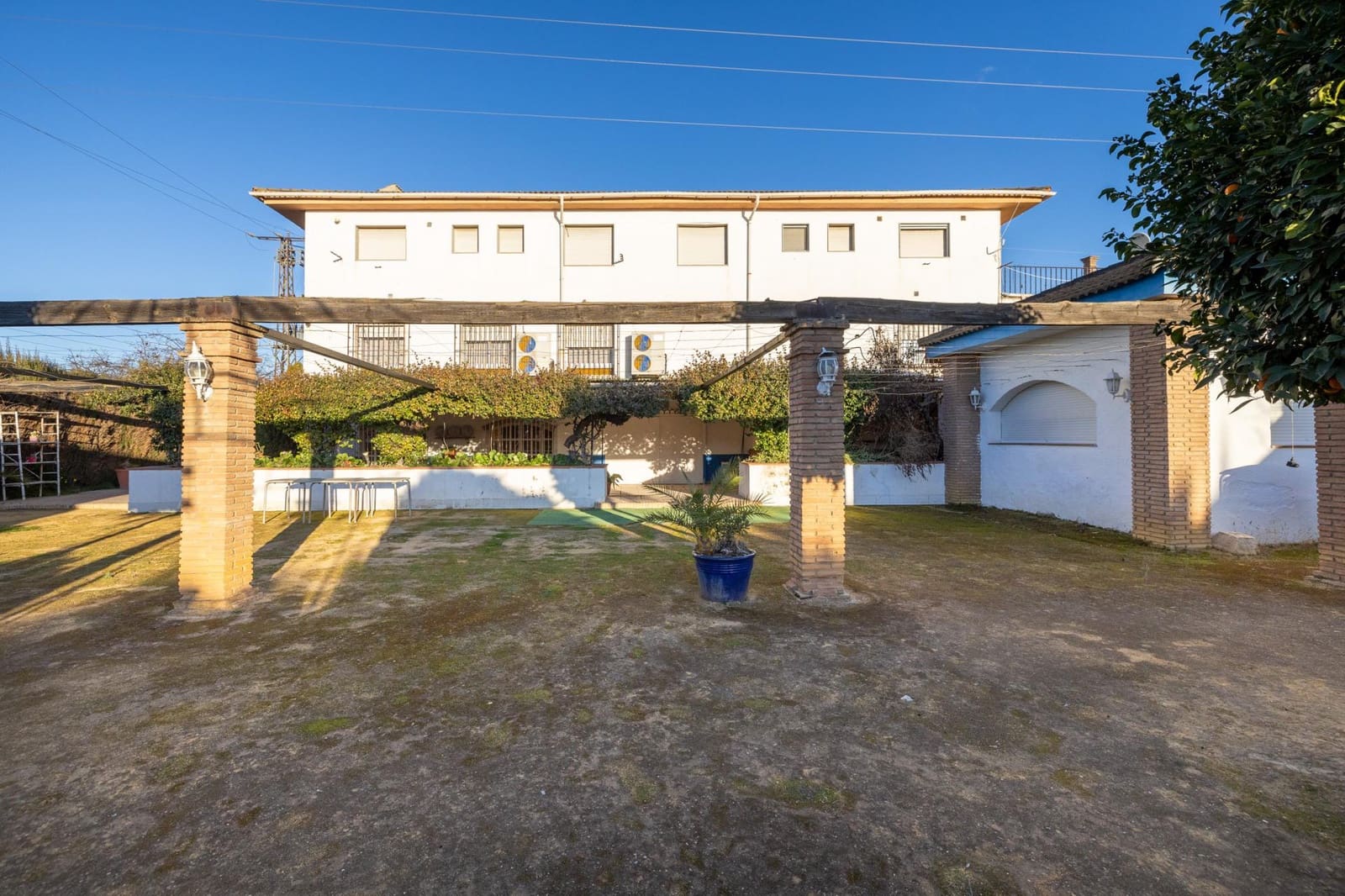 Negocio de 4 habitaciones en Granada ciudad en venta con garaje - 640.000 € (Ref: 9945945)