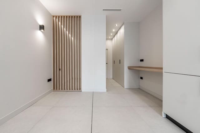 1 quarto Loft para venda em Granada cidade - 139 000 € (Ref: 9945946)