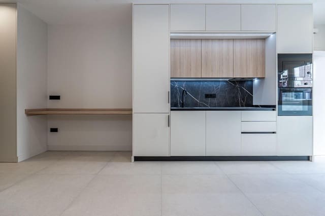 1 quarto Loft para venda em Granada cidade - 139 000 € (Ref: 9945946)