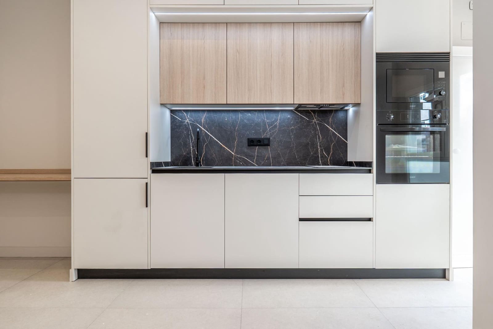 1 sovrum Vind till salu i Granada stad - 139 000 € (Ref: 9945946)