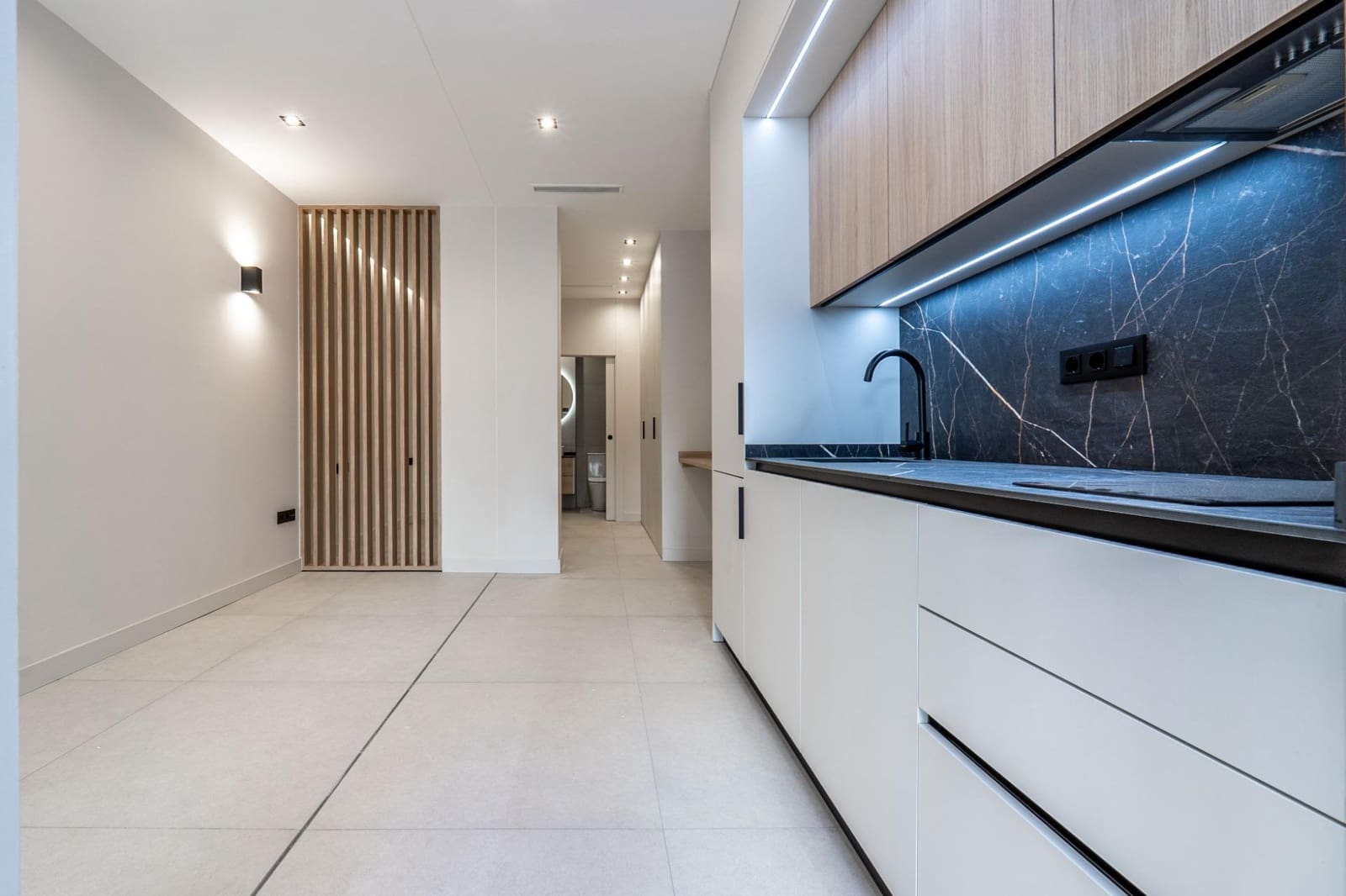 1 sovrum Vind till salu i Granada stad - 139 000 € (Ref: 9945946)