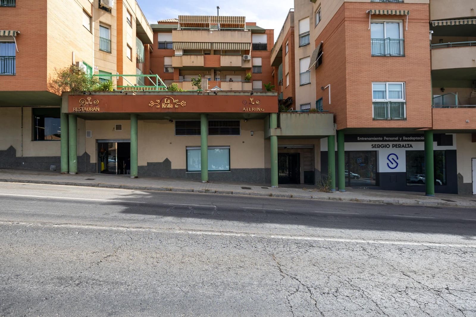 Erhverv til salg i Granada by - € 830.000 (Ref: 9948259)