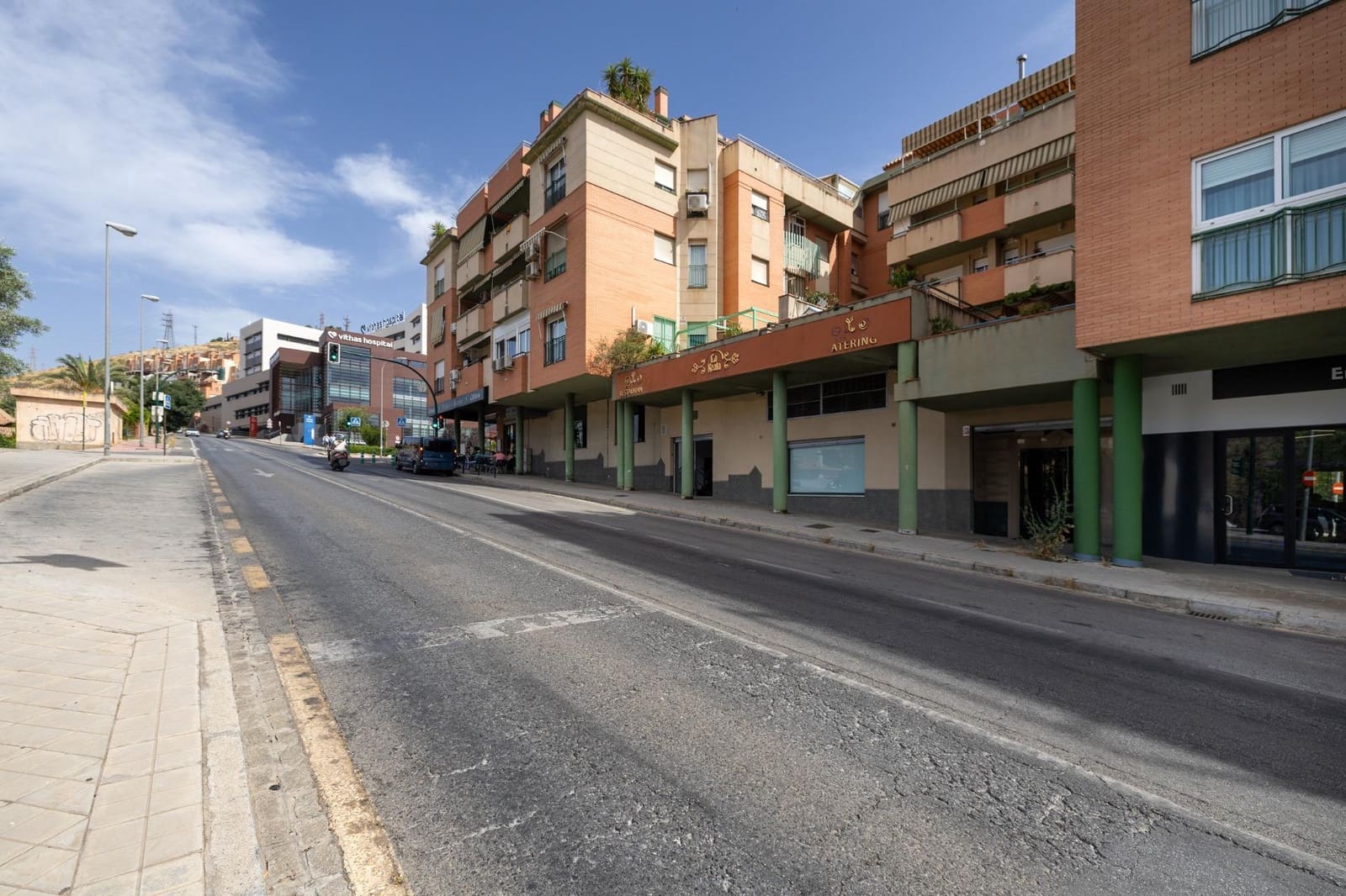 Erhverv til salg i Granada by - € 830.000 (Ref: 9948259)