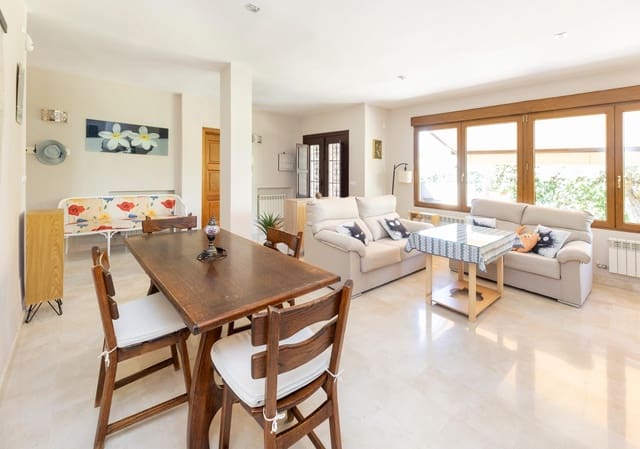 4 sovrum Villa till salu i Albolote med pool - 359 000 € (Ref: 9948260)