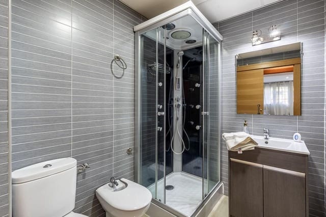 Piso de 1 habitación en Granada ciudad en venta - 129.000 € (Ref: 9948261)
