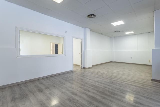 4 soverom Kommersiell til salgs i Maracena - € 154 900 (Ref: 9948262)