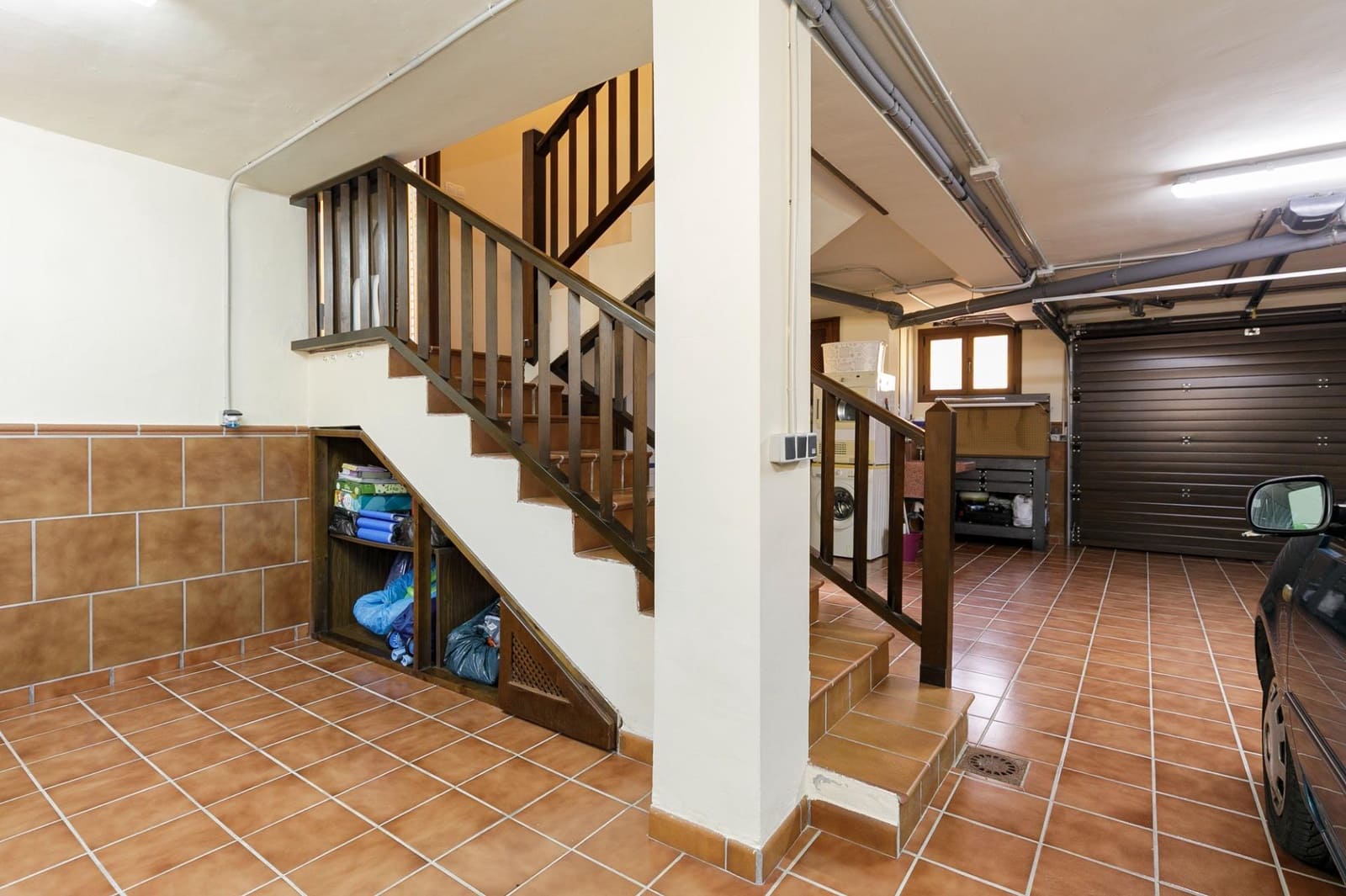 3 slaapkamer Halfvrijstaande villa te koop in Granada stad met garage - € 320.000 (Ref: 9948265)