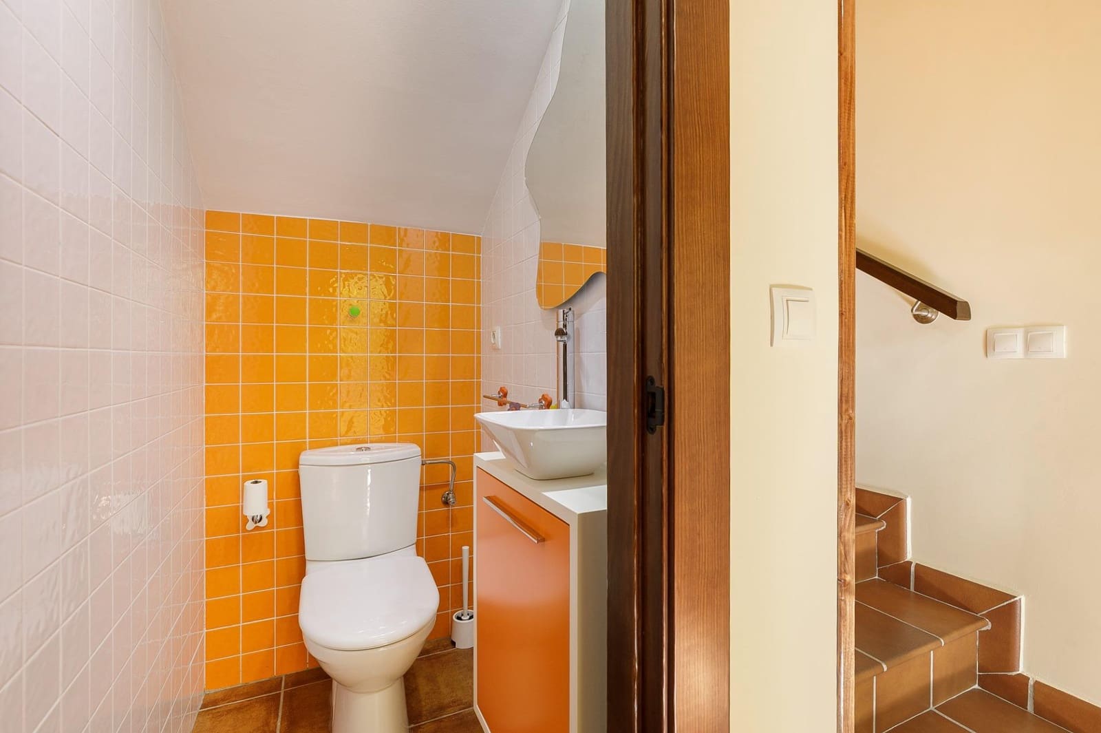 3 slaapkamer Halfvrijstaande villa te koop in Granada stad met garage - € 320.000 (Ref: 9948265)