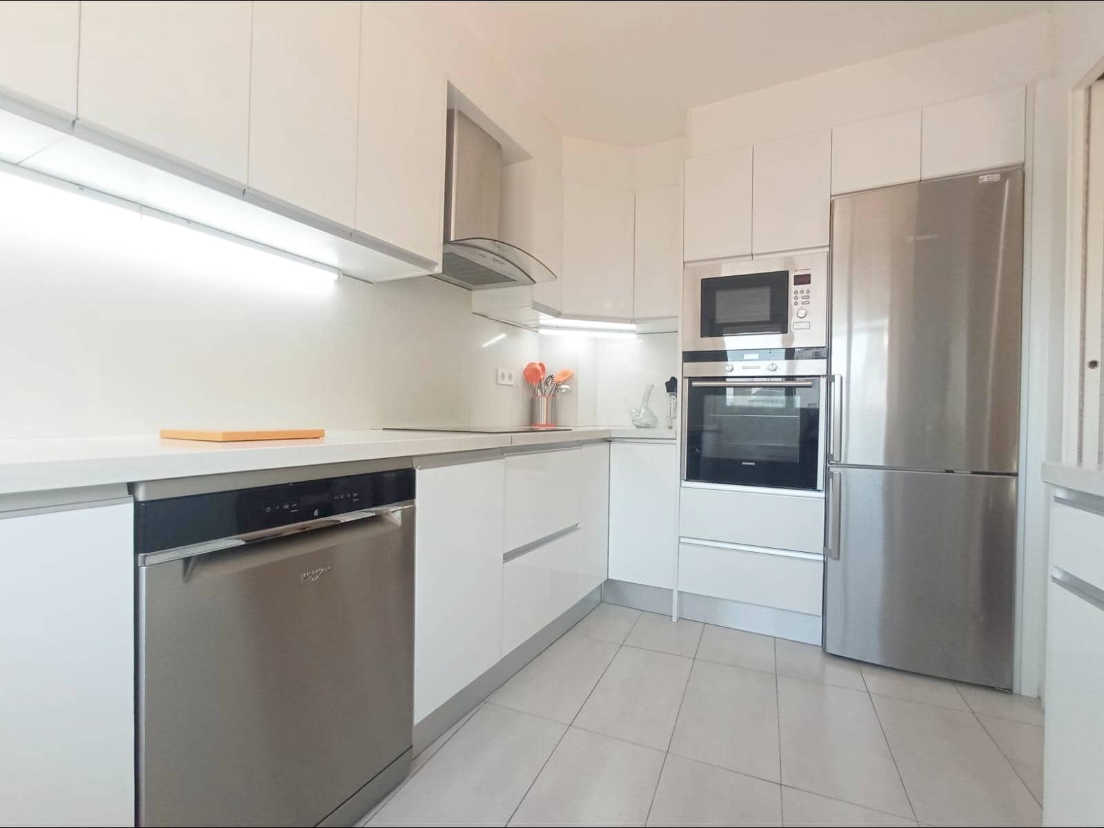 Appartement de 4 chambres à louer à Grenade ville - 1 250 € (Ref: 9950057)