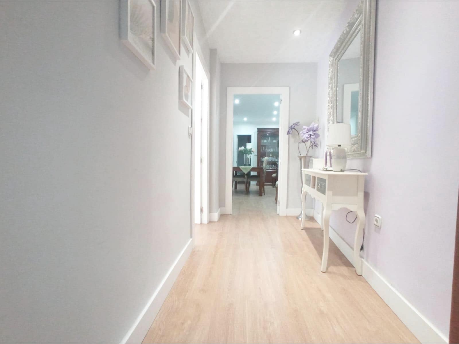 Appartement de 4 chambres à louer à Grenade ville - 1 250 € (Ref: 9950057)
