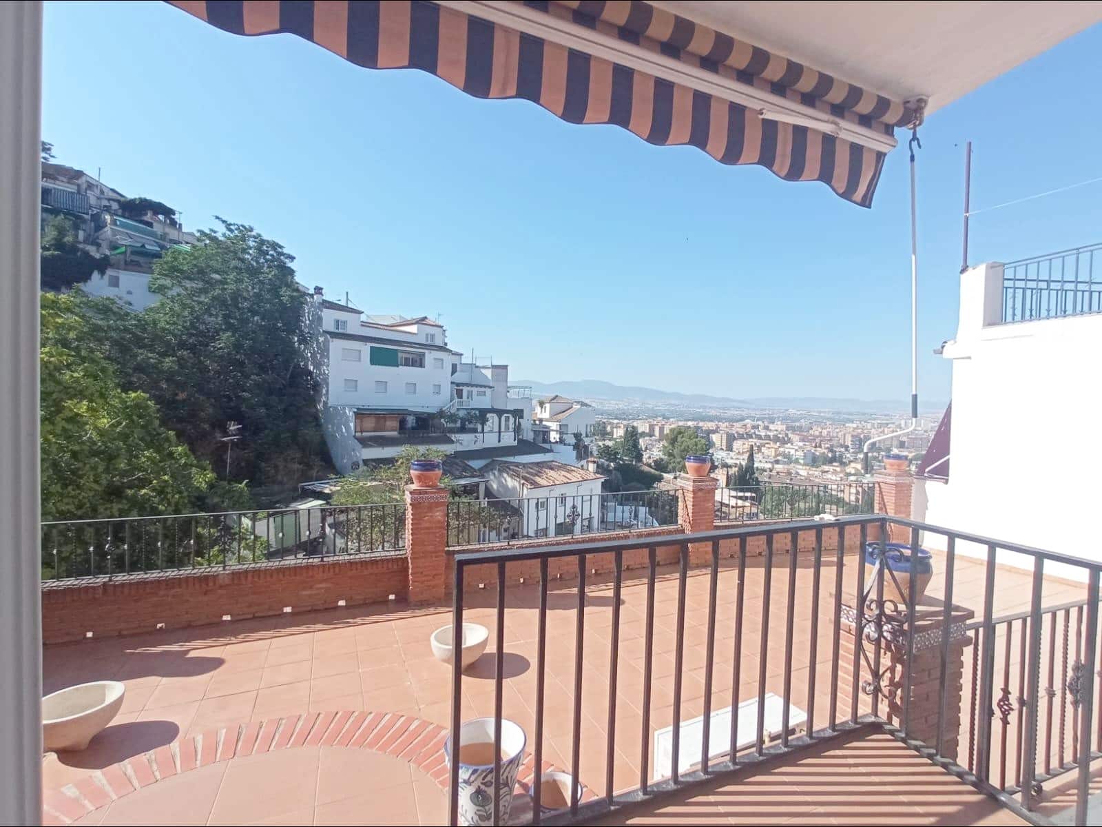 Appartement de 4 chambres à louer à Grenade ville - 1 250 € (Ref: 9950057)