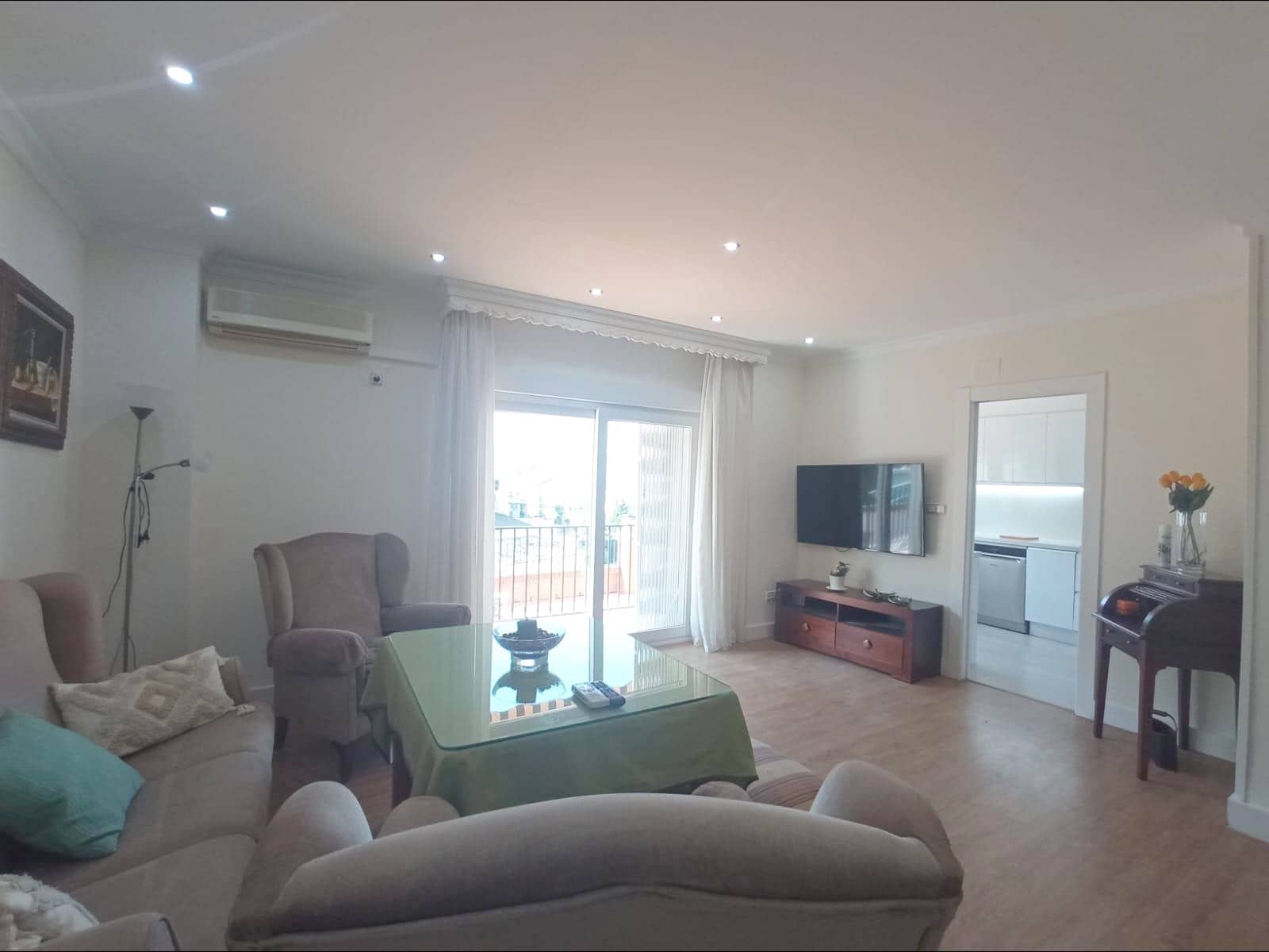 Appartement de 4 chambres à louer à Grenade ville - 1 250 € (Ref: 9950057)