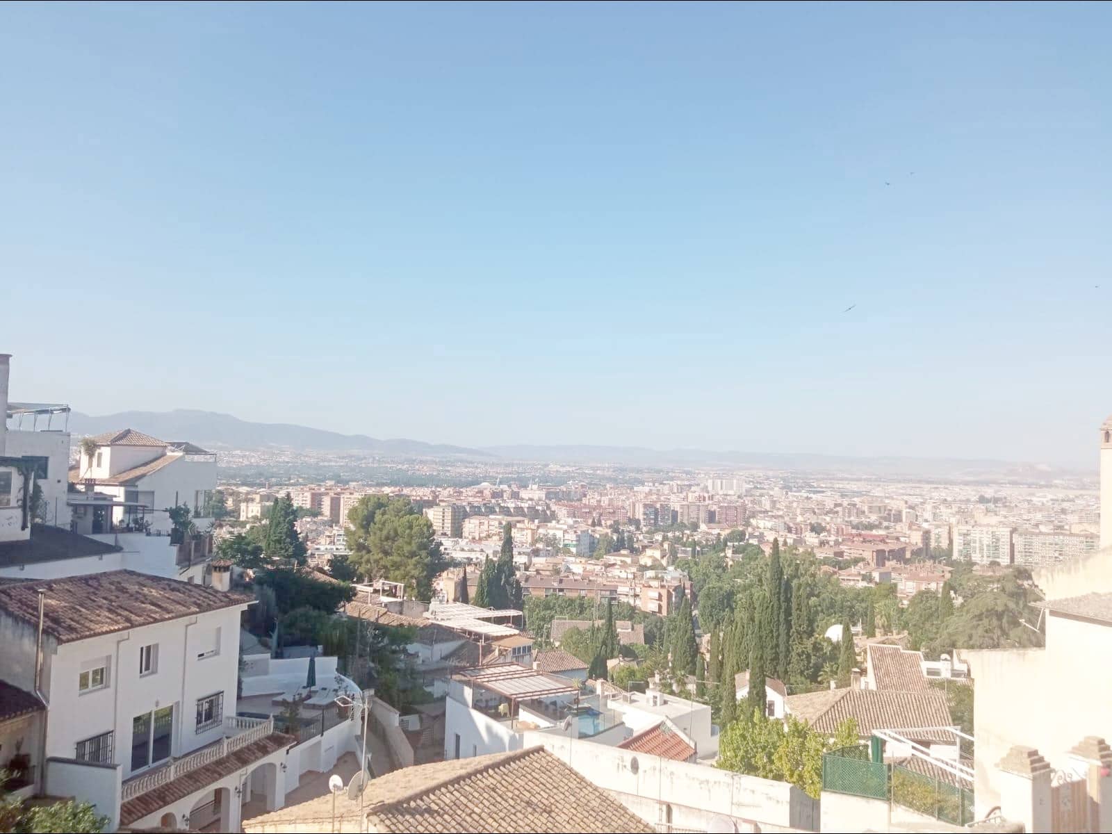 Appartement de 4 chambres à louer à Grenade ville - 1 250 € (Ref: 9950057)