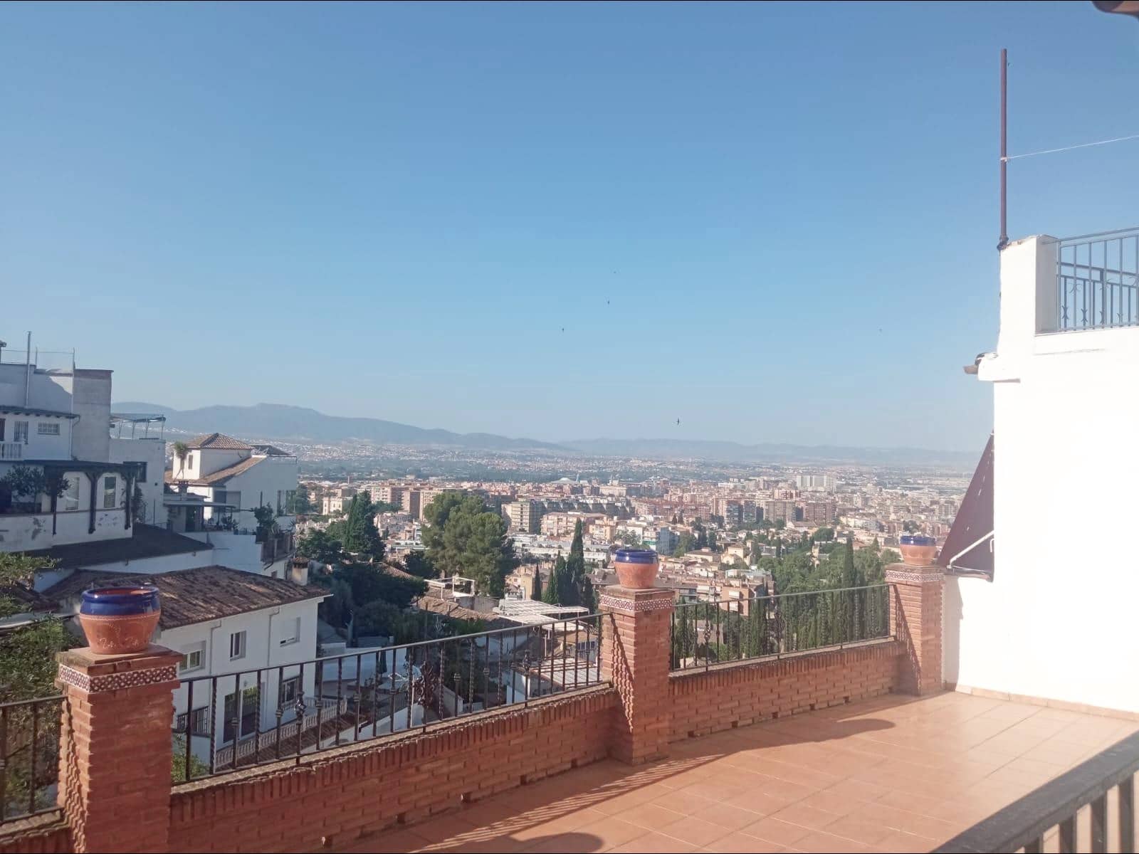 Appartement de 4 chambres à louer à Grenade ville - 1 250 € (Ref: 9950057)
