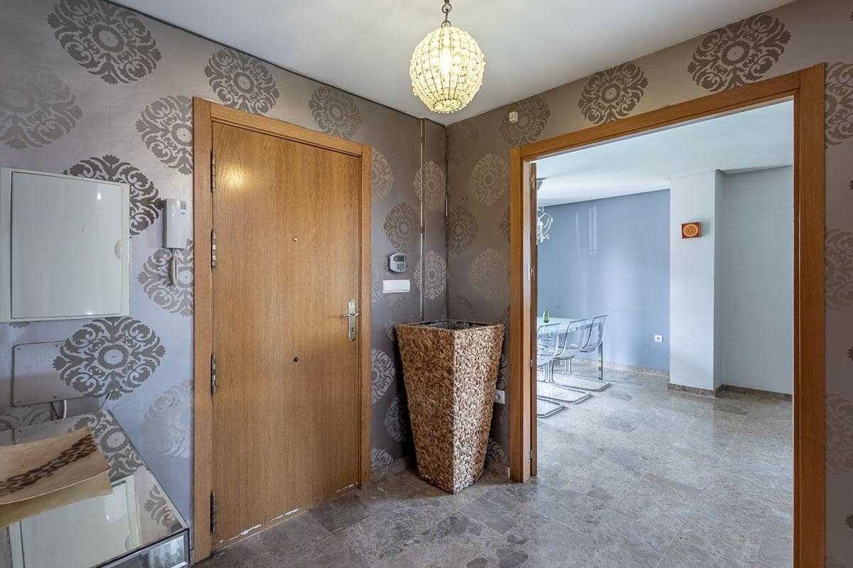 4 sypialnia Dom blizniak na sprzedaż w Jun z garażem - 269 000 € (Ref: 9950058)
