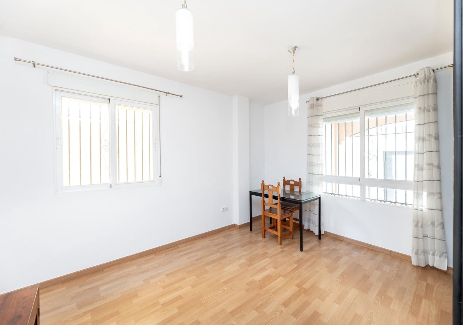 1 soveværelse Lejlighed til salg i Armilla med garage - € 149.000 (Ref: 9950059)