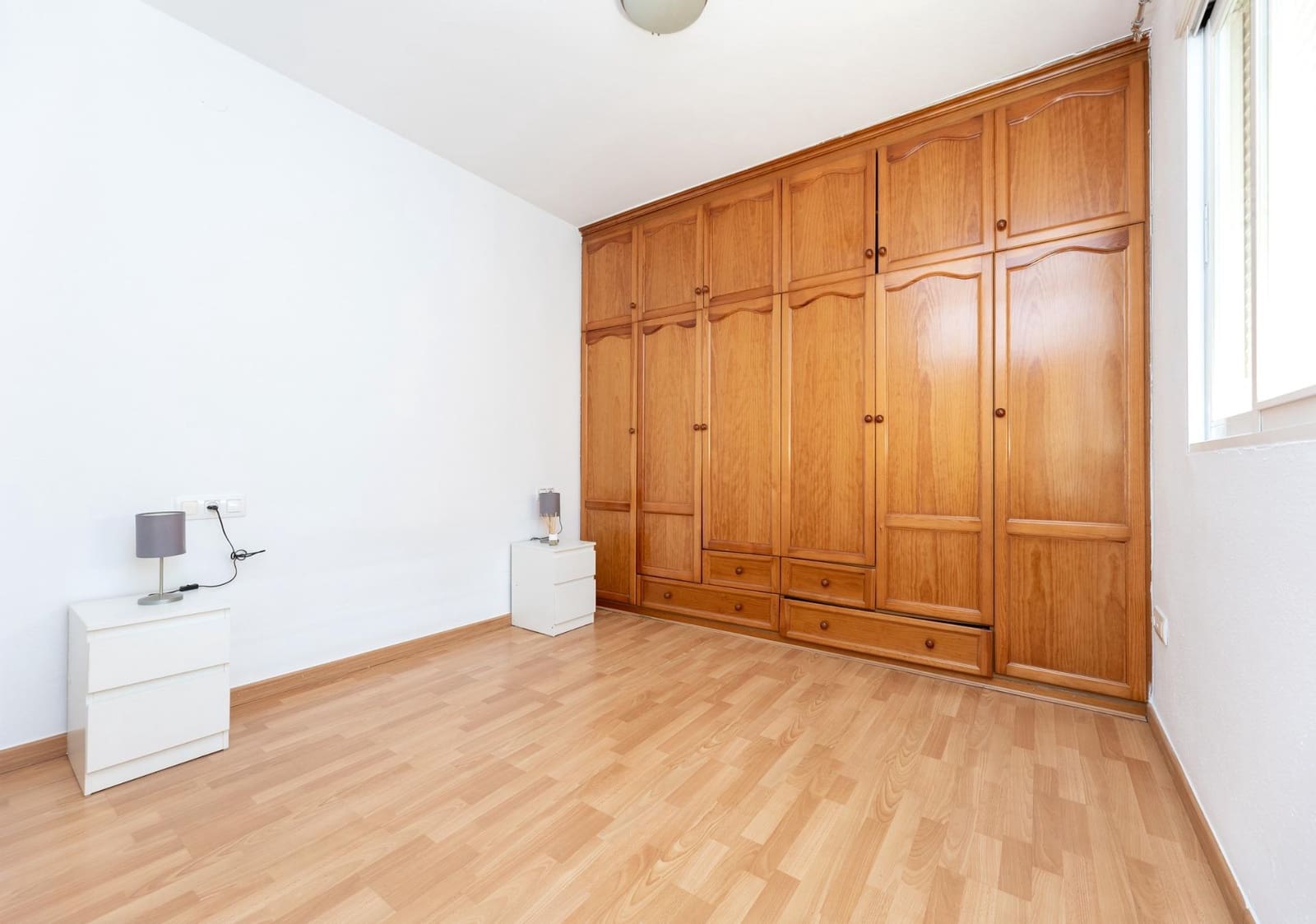 1 soveværelse Lejlighed til salg i Armilla med garage - € 149.000 (Ref: 9950059)