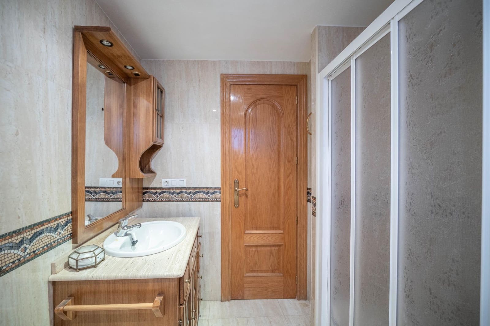 4 soveværelse Lejlighed til salg i Granada by med garage - € 480.000 (Ref: 9950060)