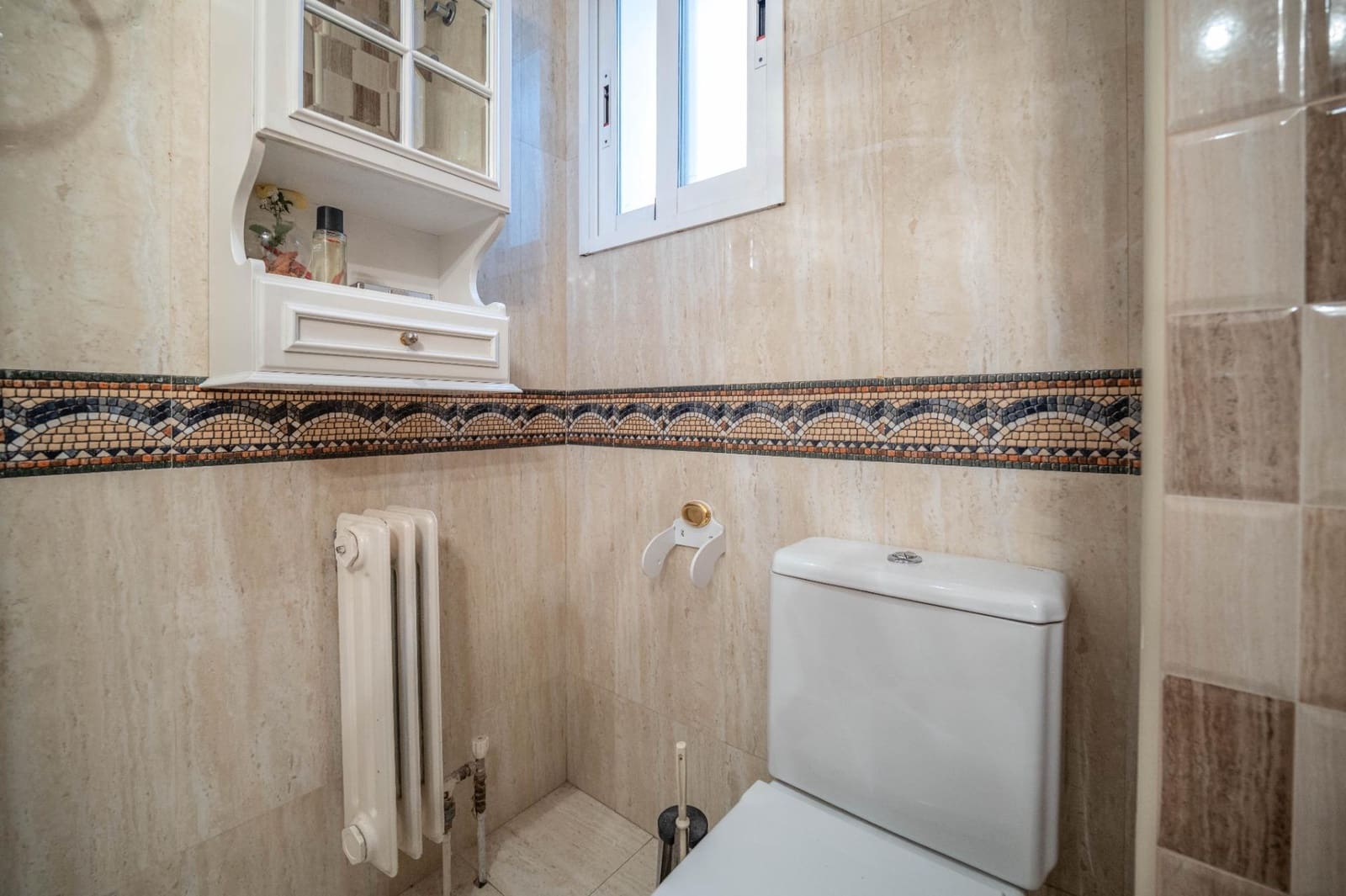 4 soveværelse Lejlighed til salg i Granada by med garage - € 480.000 (Ref: 9950060)