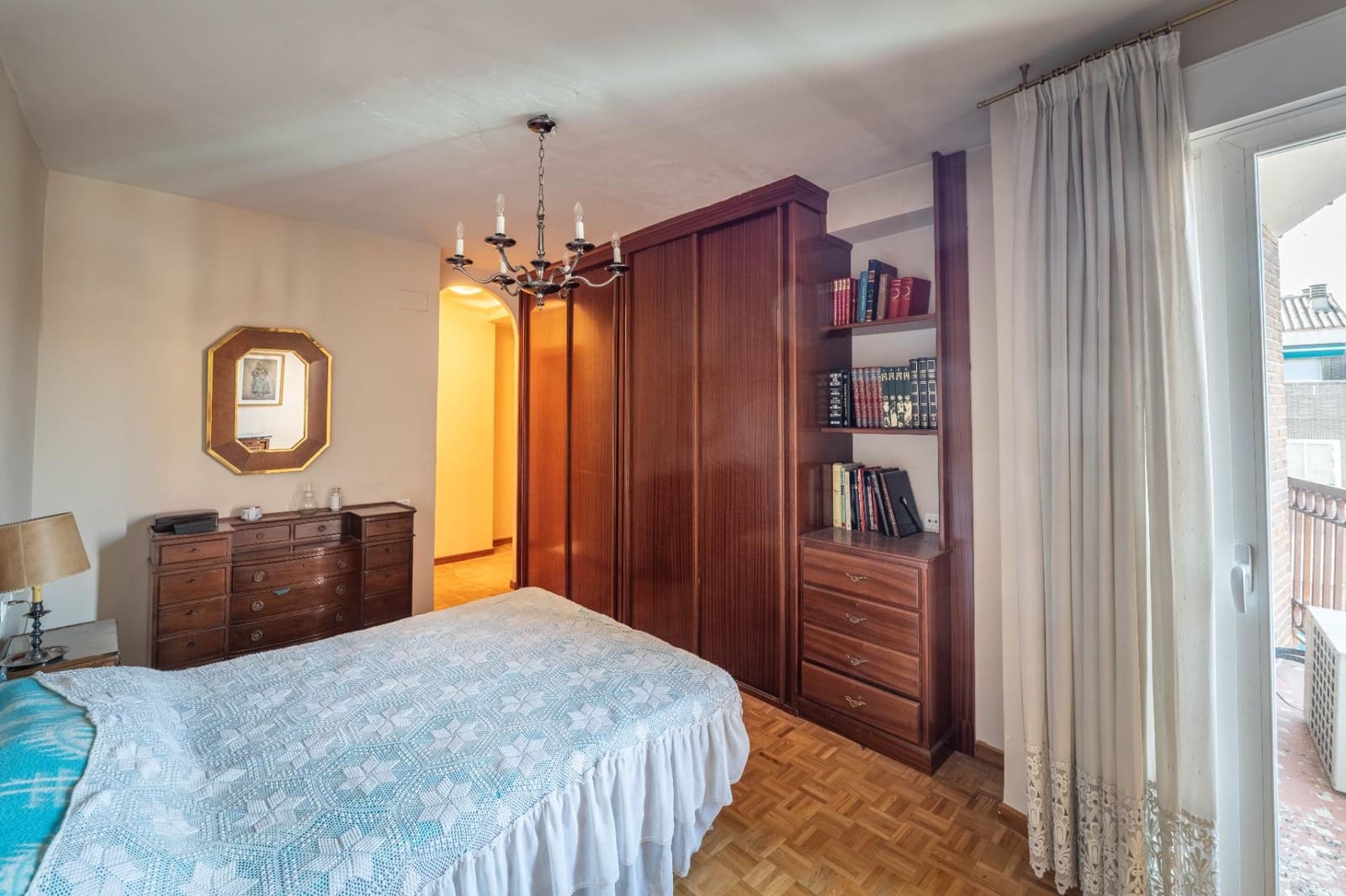 4 soveværelse Lejlighed til salg i Granada by med garage - € 480.000 (Ref: 9950060)