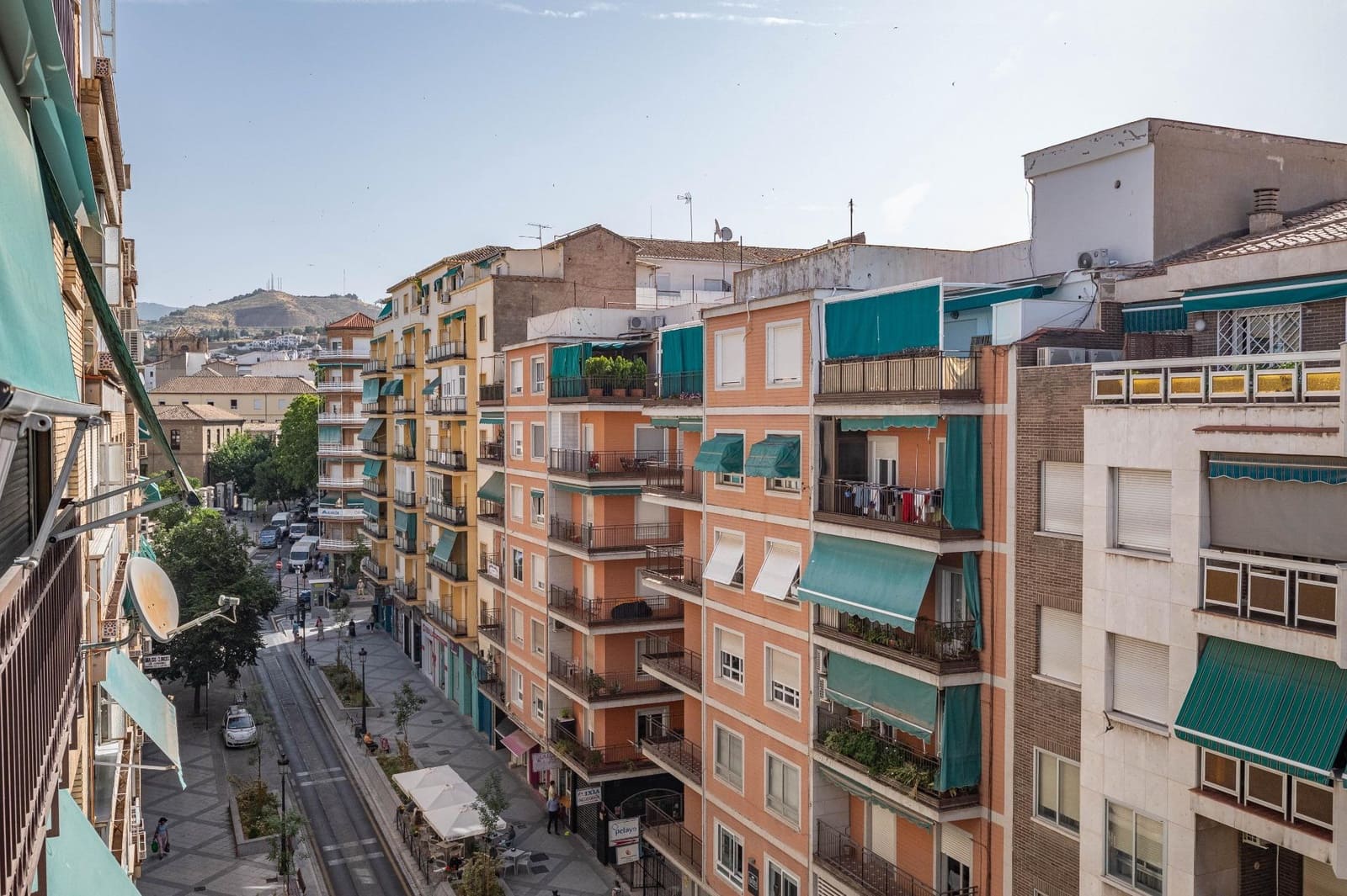 4 soveværelse Lejlighed til salg i Granada by med garage - € 480.000 (Ref: 9950060)