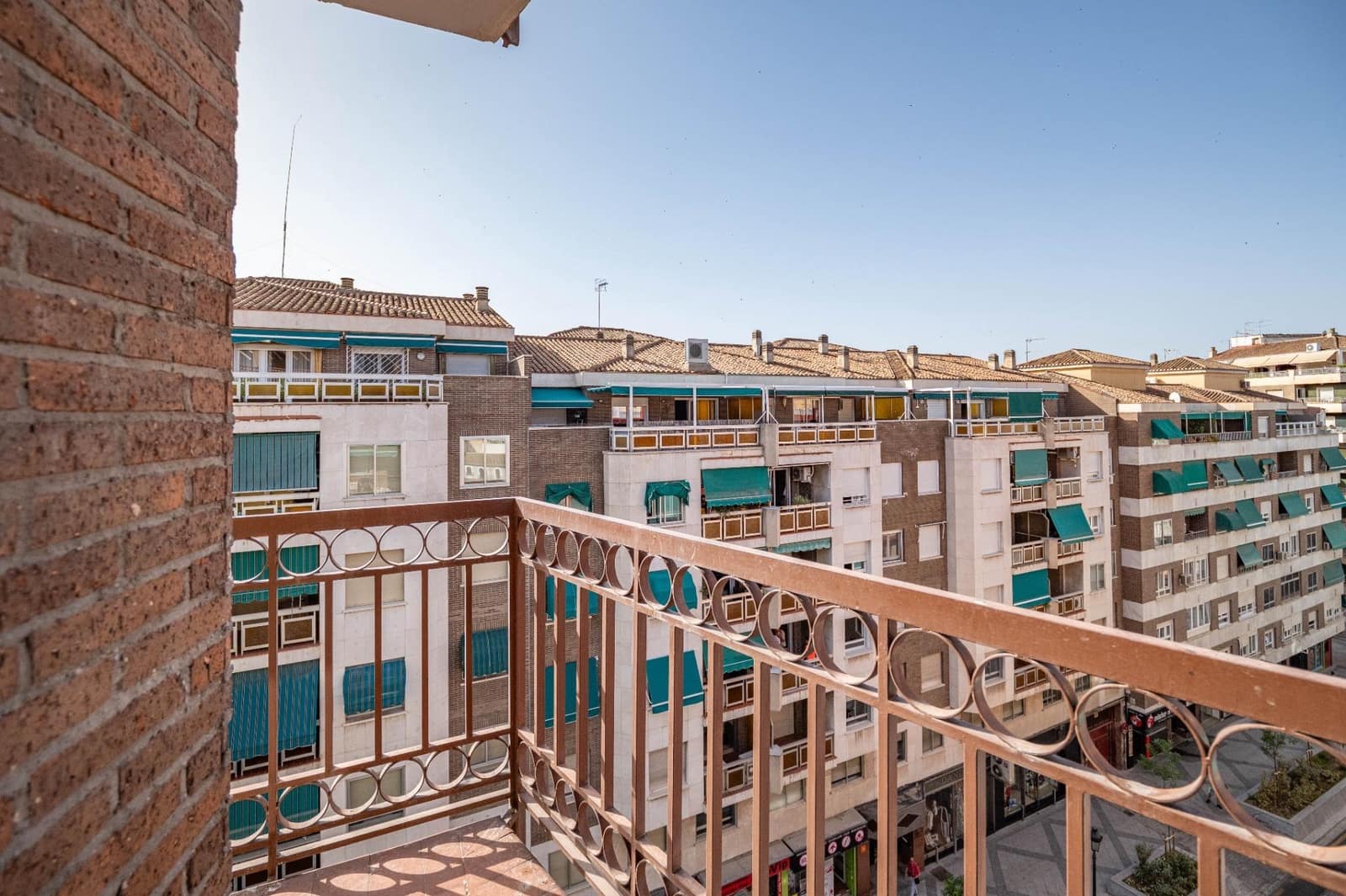 4 soveværelse Lejlighed til salg i Granada by med garage - € 480.000 (Ref: 9950060)