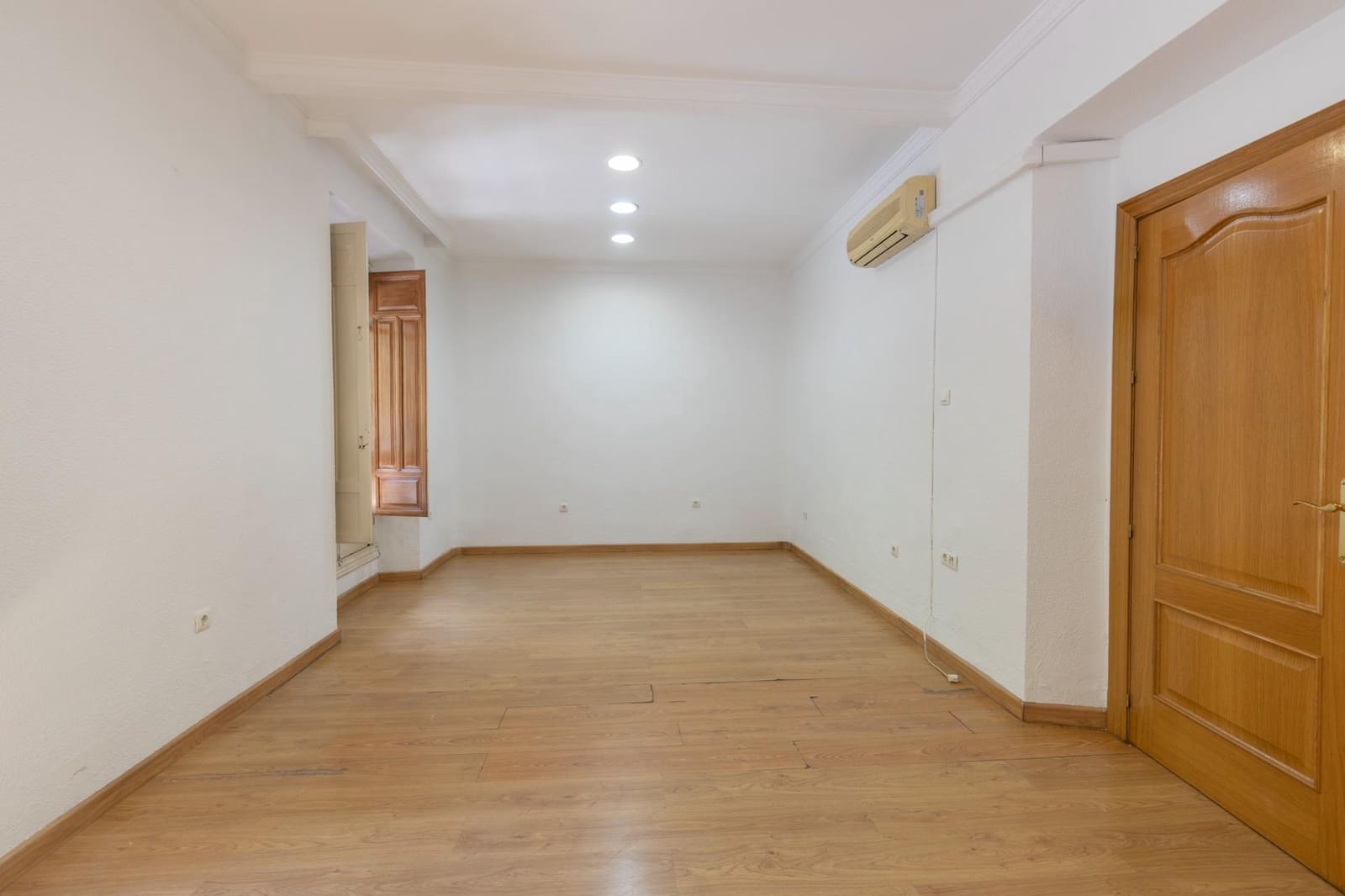 3 soveværelse Lejlighed til salg i Granada by - € 365.000 (Ref: 9950061)
