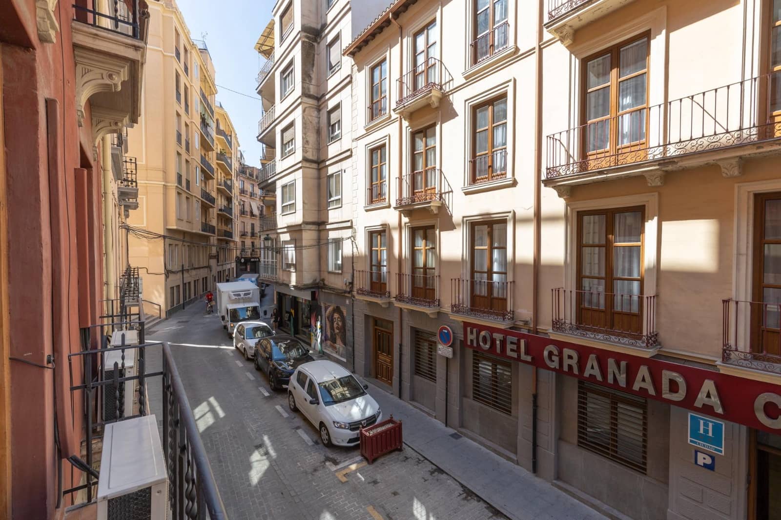 3 soveværelse Lejlighed til salg i Granada by - € 365.000 (Ref: 9950061)