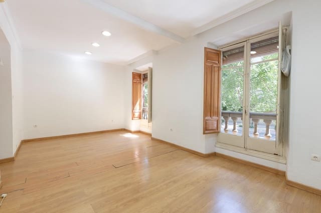 3 soveværelse Lejlighed til salg i Granada by - € 365.000 (Ref: 9950061)