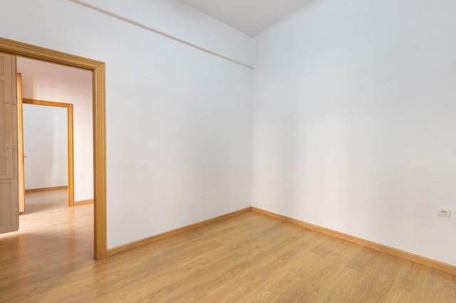 3 soveværelse Lejlighed til salg i Granada by - € 365.000 (Ref: 9950061)