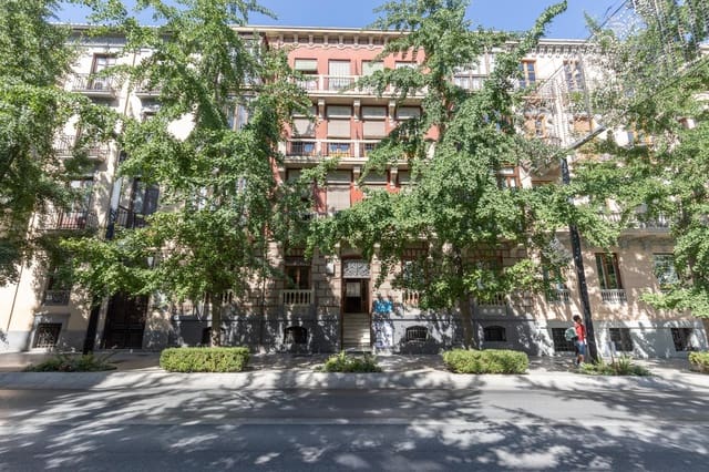 3 soveværelse Lejlighed til salg i Granada by - € 365.000 (Ref: 9950061)