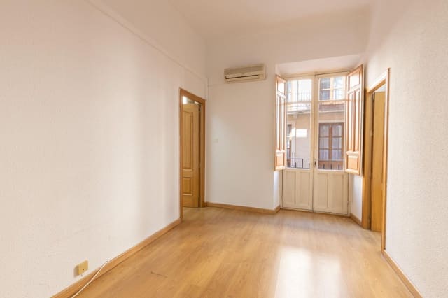 3 soveværelse Lejlighed til salg i Granada by - € 365.000 (Ref: 9950061)