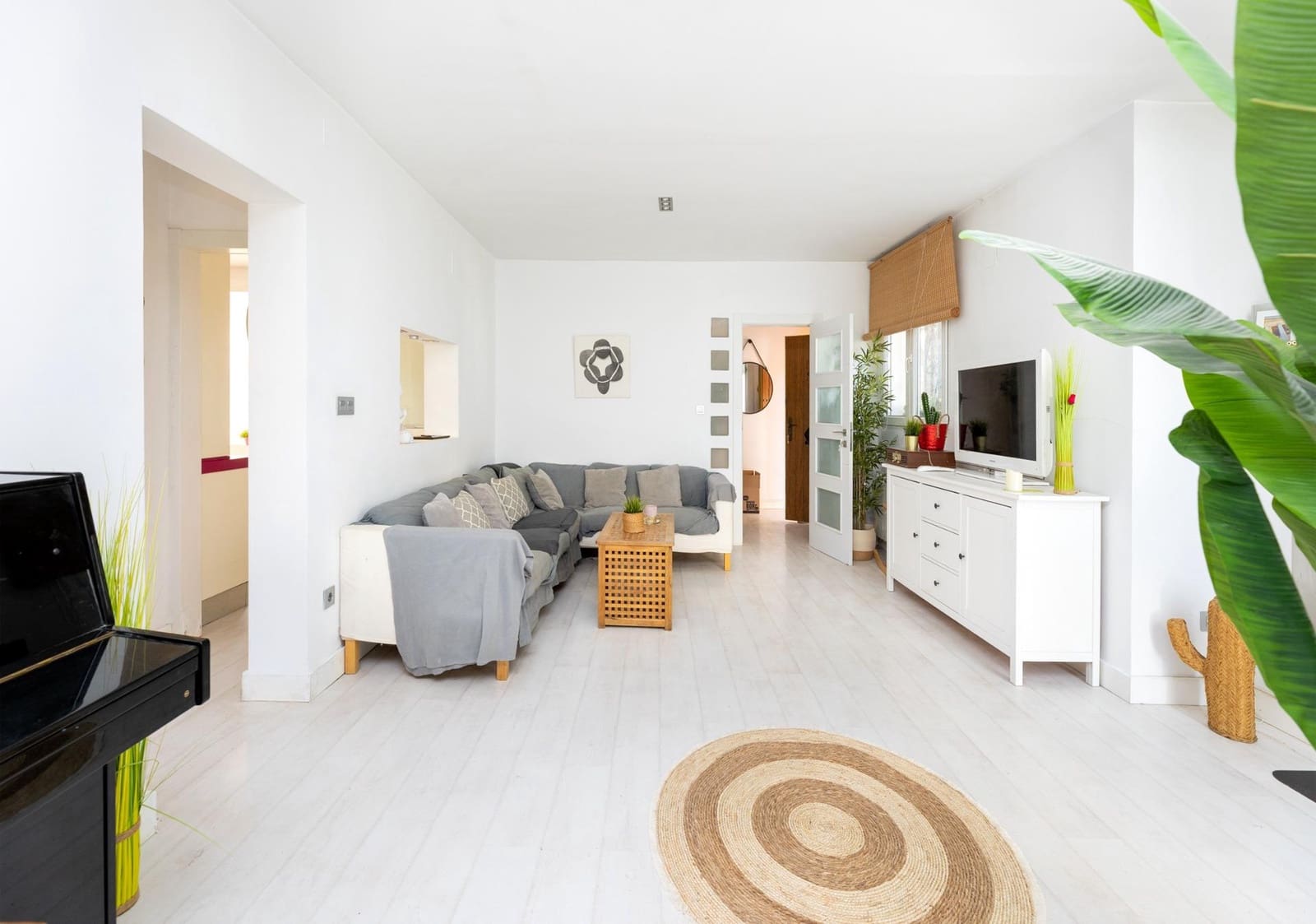 3 soverom Villa til salgs i Huetor Vega med svømmebasseng - € 369 000 (Ref: 9952815)