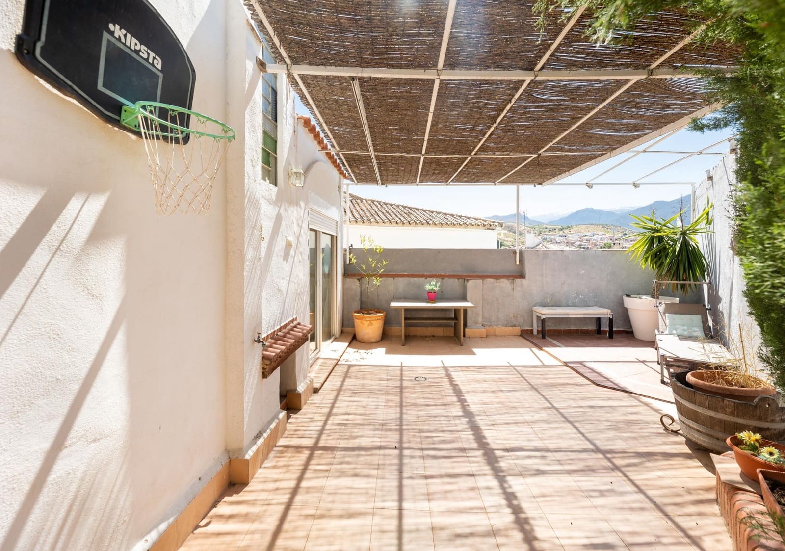 3 soverom Villa til salgs i Huetor Vega med svømmebasseng - € 369 000 (Ref: 9952815)