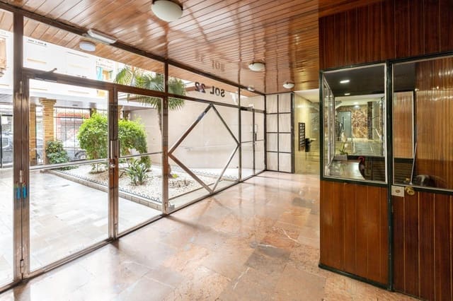 3 camera da letto Appartamento in vendita in Granada città - 275.000 € (Rif: 9954418)