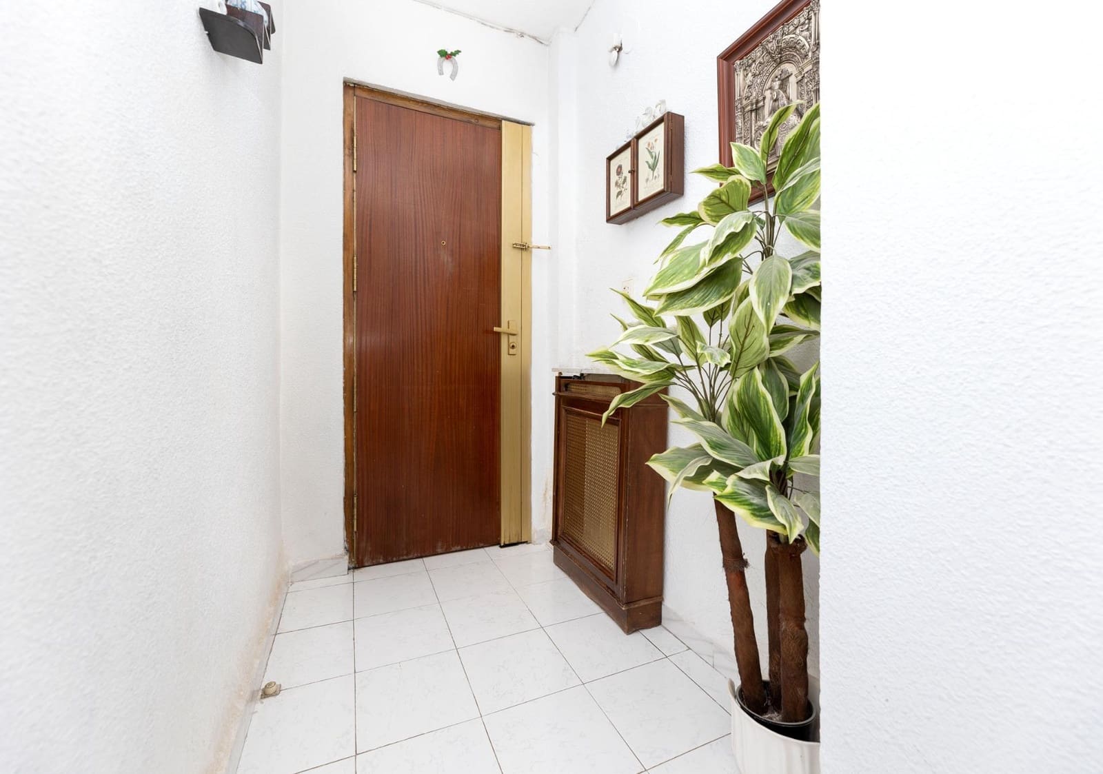 3 Zimmer Wohnung zu verkaufen in Granada Stadt - 275.000 € (Ref: 9954418)