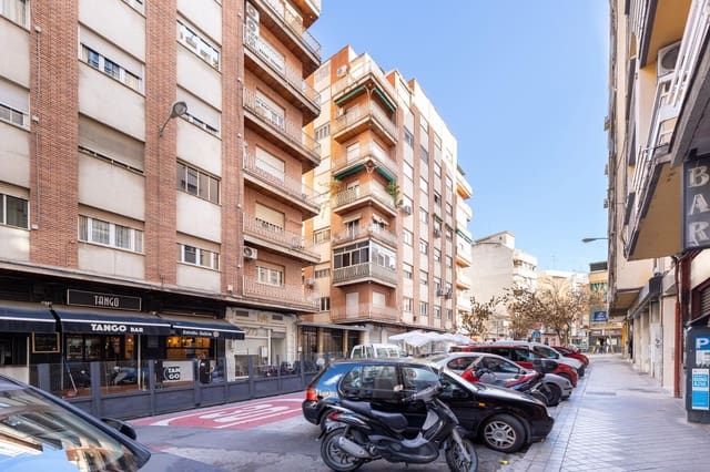 3 camera da letto Appartamento in vendita in Granada città - 275.000 € (Rif: 9954418)